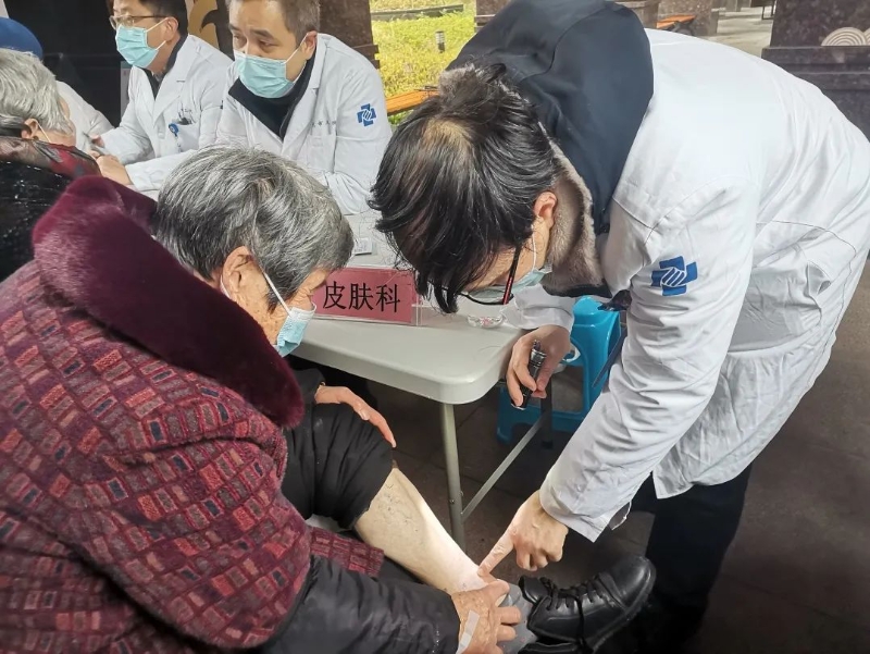 20230208雨天不失約,義診+便民服務走進社區3.jpg 20230208雨天不失約,義診+便民服務走進社區3.jpg