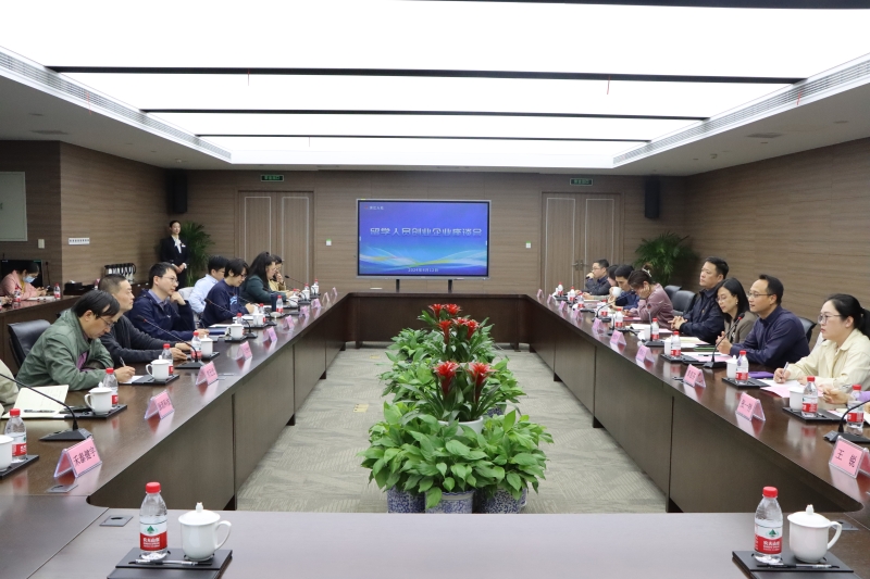 IMG_3303.JPG IMG_3303.JPG