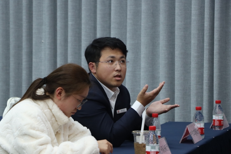 IMG_0185.JPG IMG_0185.JPG